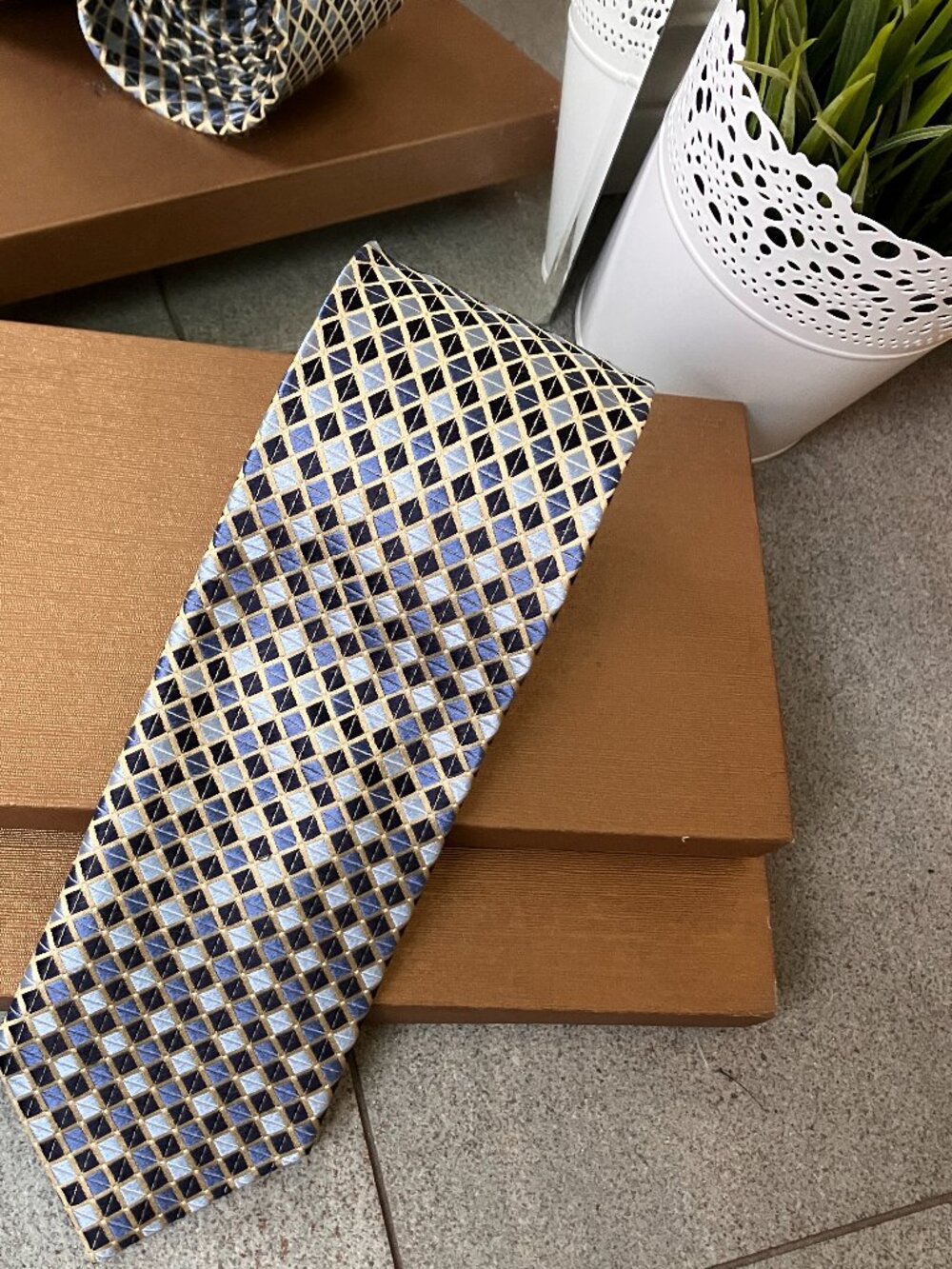 Valerio Garati – Handmade Pure Silk Tie | Navy, Blue & Gold Diamond Pattern